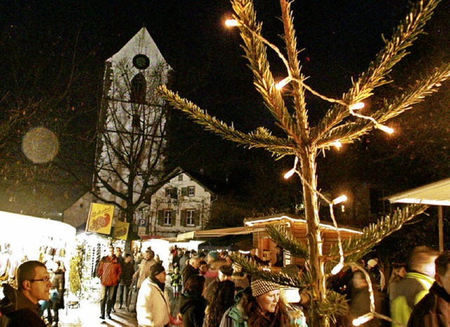 Im Zeichen von St.  Michael:  der  Weihnachtsmarkt   | Foto: Hnig