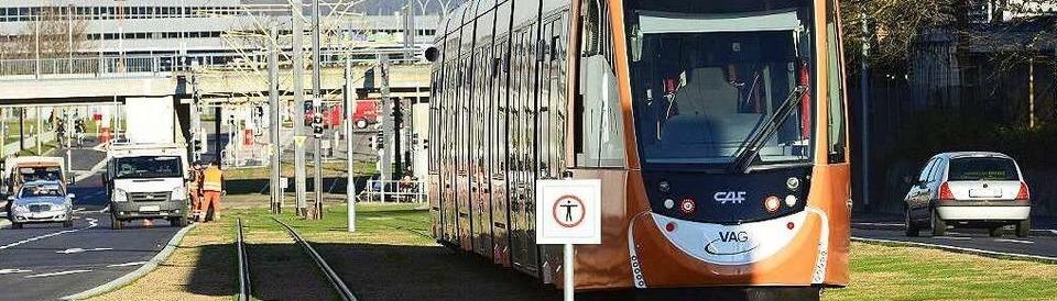 Stadtbahnlinie 4: Die Messe-Tram mit ihren neuen direkten Busanschlssen