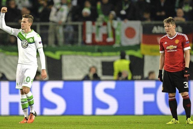 Wolfsburg schlägt Manchester United, Gladbach scheidet aus