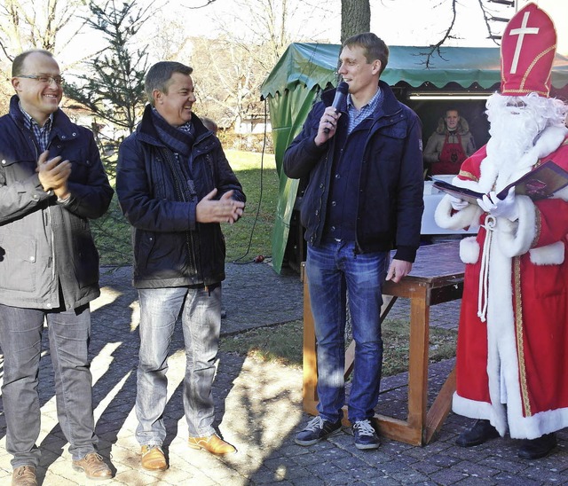 Der &#8222;Nikolaus-Hanisch&#8220; sch... Kieber sowie Norbert Bekermann nach.   | Foto: Gottfried Blansche