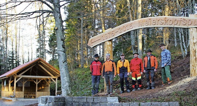 Hier geht&#8217;s zur Meierskopfspur. ...reher sowie Detlef Str vom Skiclubs.   | Foto: r.-d. Kanmacher