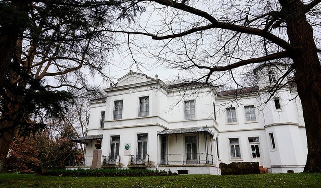 Von Bergstrae aus soll nach der Lande...adtpark, hier die Villa Jamm, fhren.   | Foto: Klaus Schweizer