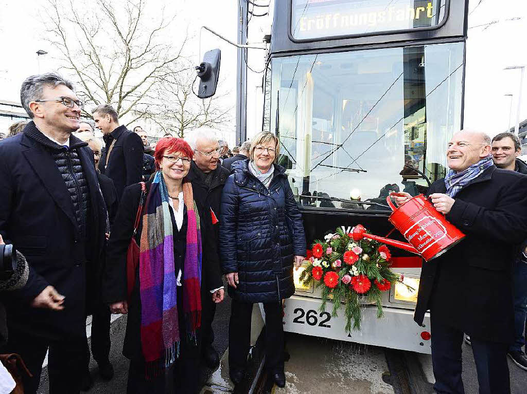 Feierliche Eröffnung der Messelinie. Feierliche Eröffnung der Messelinie.