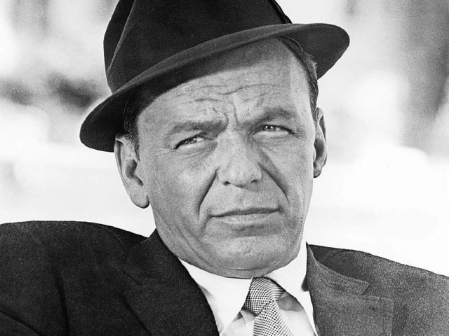 Typisch skeptischer Blick: Frank Sinatra.  | Foto: dpa