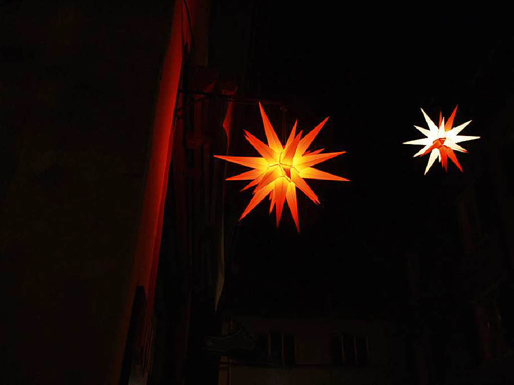 Weihnachtliche Stimmung bei der 4. Staufener Lichternacht.