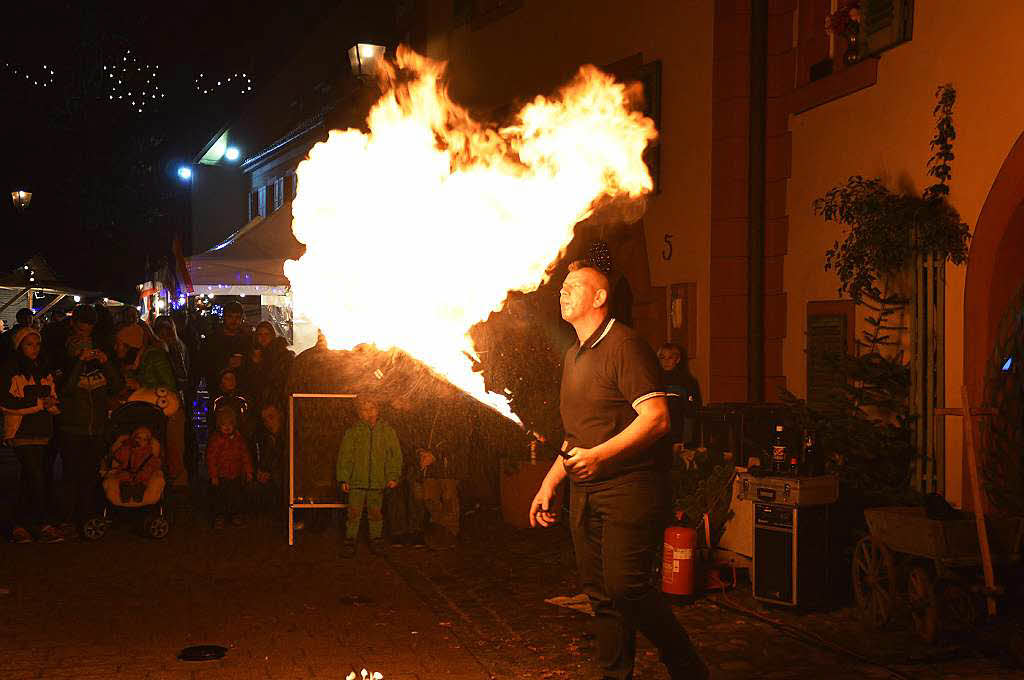 Impressionen vom Schopfheimer Weihnachtsmarkt.