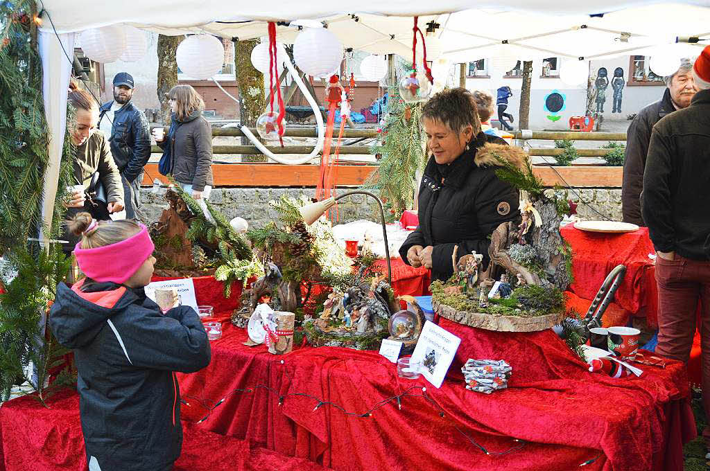 Impressionen vom Schopfheimer Weihnachtsmarkt.