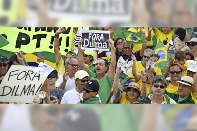 Brasilianer demonstrieren gegen Staatschefin Dilma Rousseff