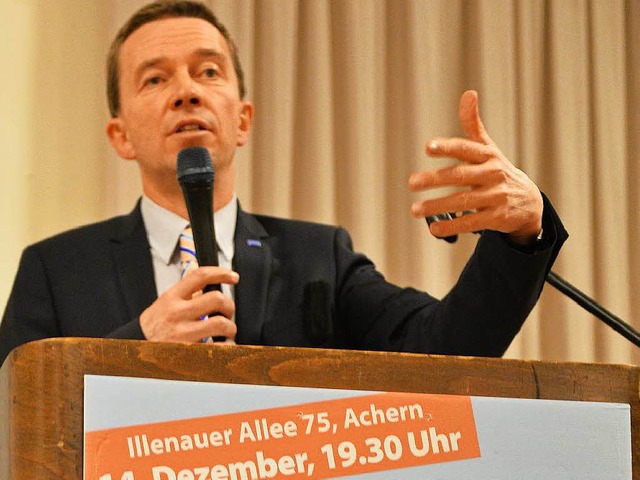 Bernd Lucke war mal wieder in der Regi...1; diesmal fr seine neue Partei Alfa   | Foto: ddn