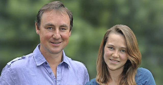 Ein starkes Autorenteam:  Gregor Klaus mit seiner Tochter Mirjam  | Foto: ZVG