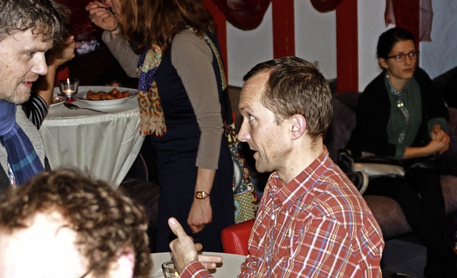 Stadtjugendpfleger Peter Knorre (recht...zahlreiche Gste zum Jahresabschluss.   | Foto: Gerd Leutenecker