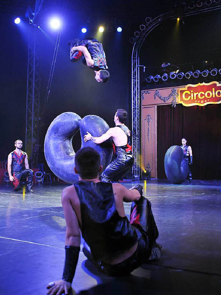 Weihnachts-Circus Circolo