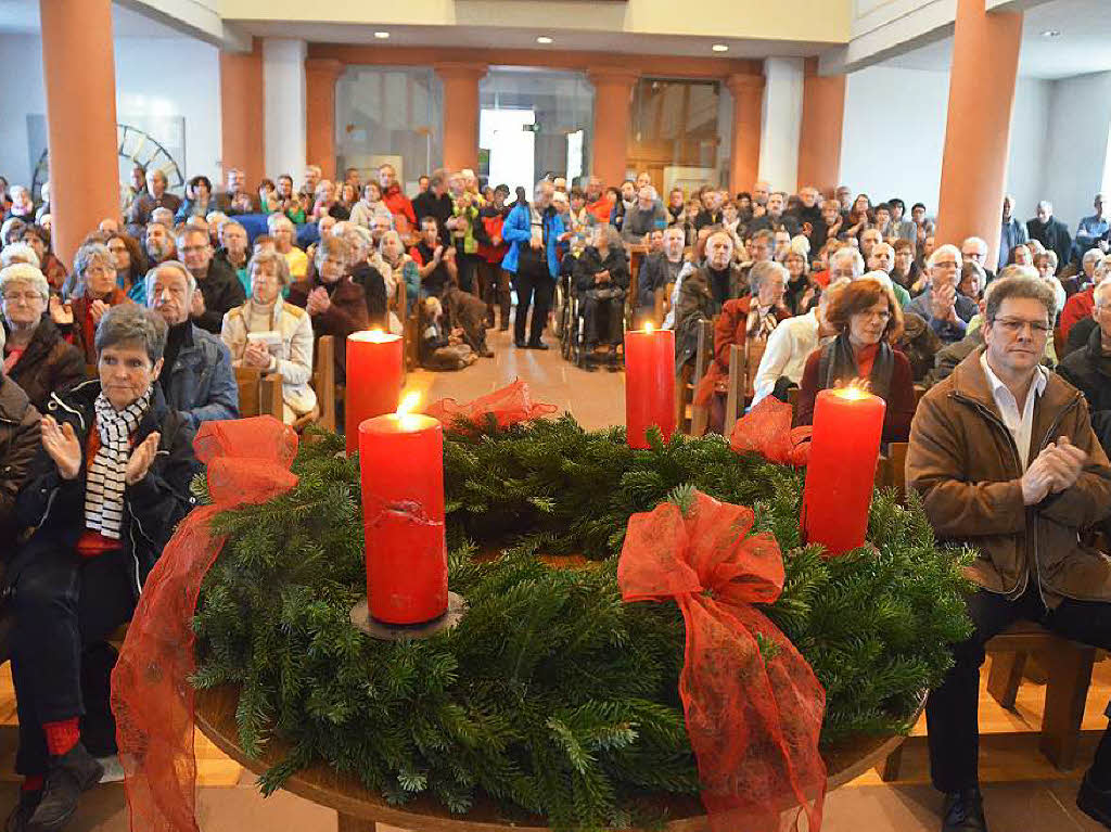 In der Stadtkirche feierten 500 Kanderner ein Fest der Solidaritt