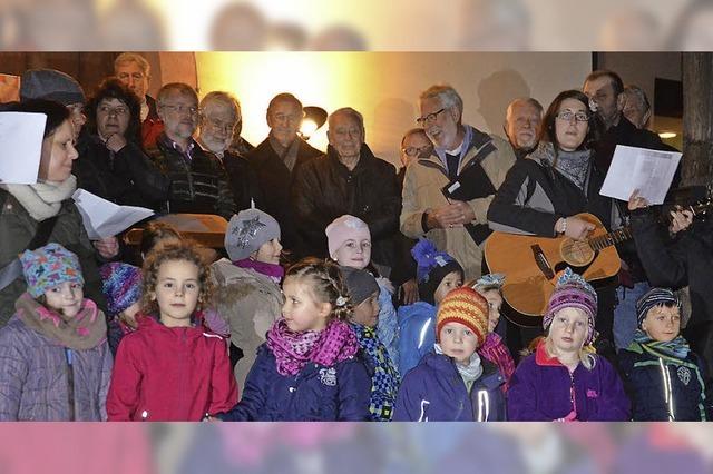 Drei Generationen singen zusammen