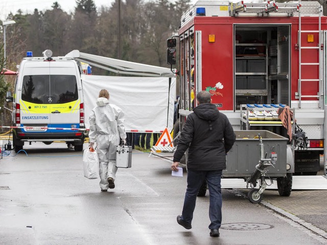 Ein Vierfachmord beschftigt die Polizei in der Nordwestschweiz.  | Foto: dpa