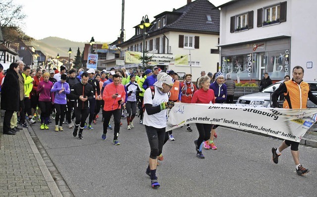 Der Lauf  erbrachte 5600 Euro an Spendengeldern.   | Foto: ullmann