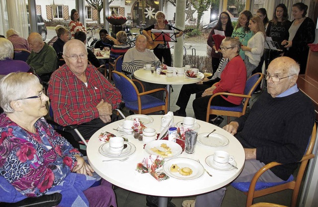 Die Pltzchen fr den Adventskaffee ha...; schmeckte alles gleich doppelt gut.   | Foto: Privat