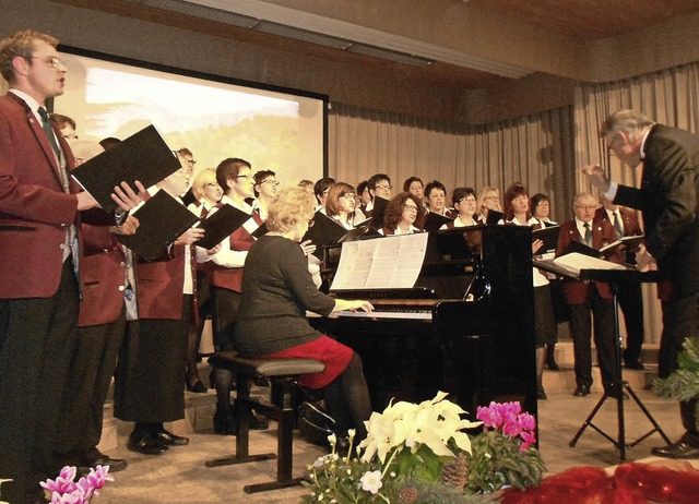 Mit einem adventlichen Konzert stimmte...des vierte Advent auf Weihnachten ein.  | Foto: Thomas Steimer