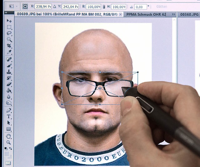 Lngst entstehen Phantombilder am Bild...us einem Fundus von 4000 Gesichtern.    | Foto: dpa