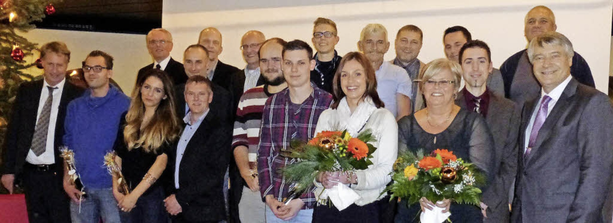 Der Badische Winzerkeller ehrte langjährige Mitarbeiterinnen und Mitarbeiter.  | Foto: Privat