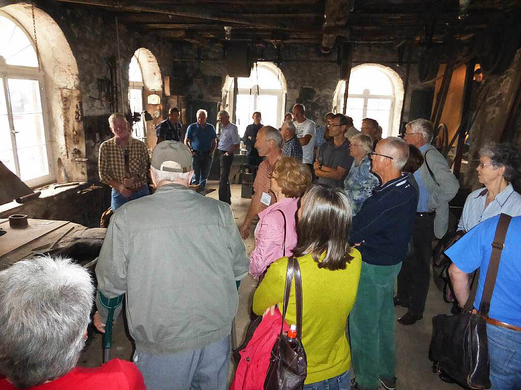 September: Viele Besucher bestaunten beim Tag des offenen Denkmals die restaurierte Hammerschmiede.