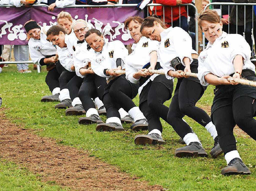 September: Barbara Resch startete im deutschen Team bei der Europameisterschaft. Die mnnliche U23 mit Florian Resch holte Silber bei der WM.