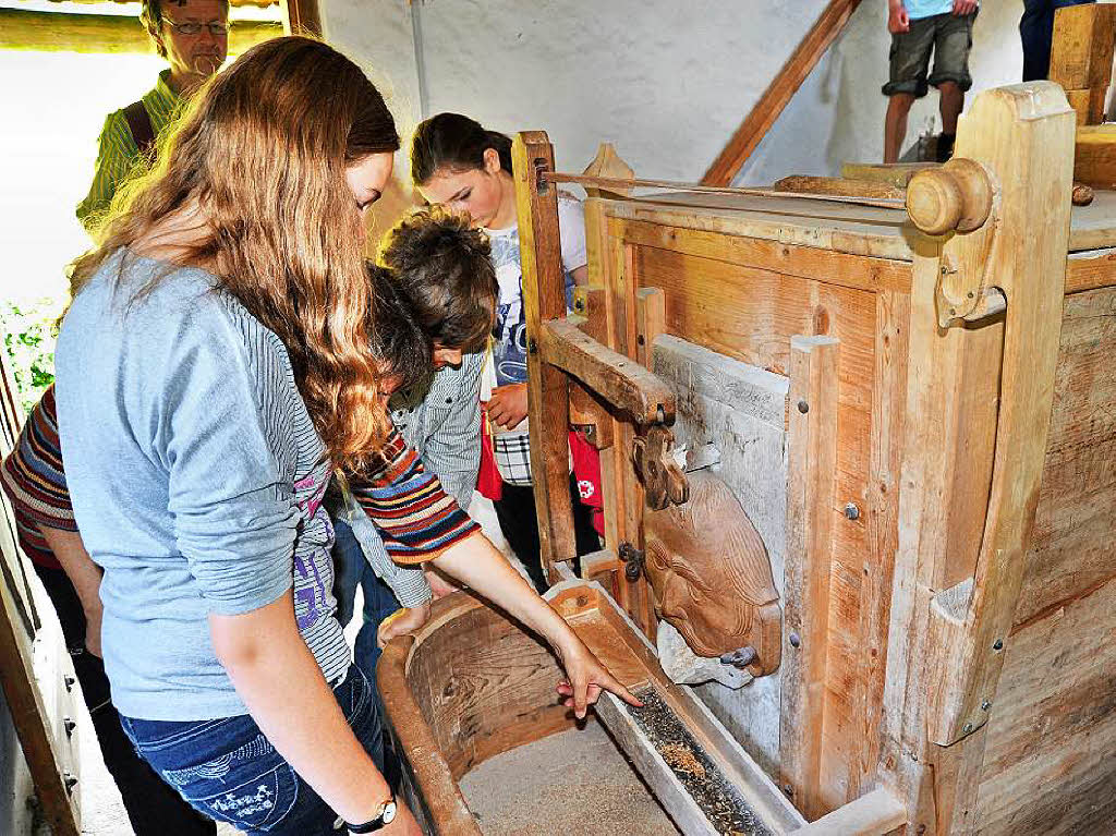 Mai: Besichtigung einer Mhle in Simonswald.