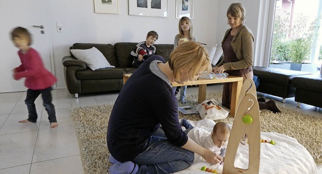 Wenn die Eltern sich berfordert fhle...Ehrenamtliche von Pro Familia mit ein.  | Foto: Pro Familia Lrrach