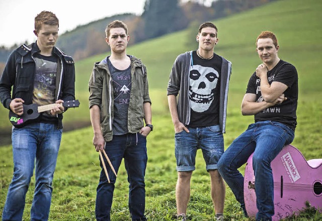 Die vier Jungs von Exit 28: Im Gegensa...komponierte Stcke der Richtung Punk.   | Foto: K.Heiss