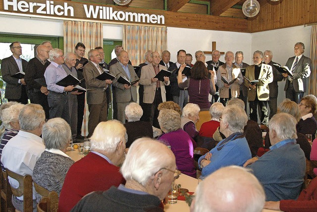Das  Haus der Begegnung in Eimeldingen... und Spieletreff fr Senioren  statt.   | Foto: Archivfoto: Ounas