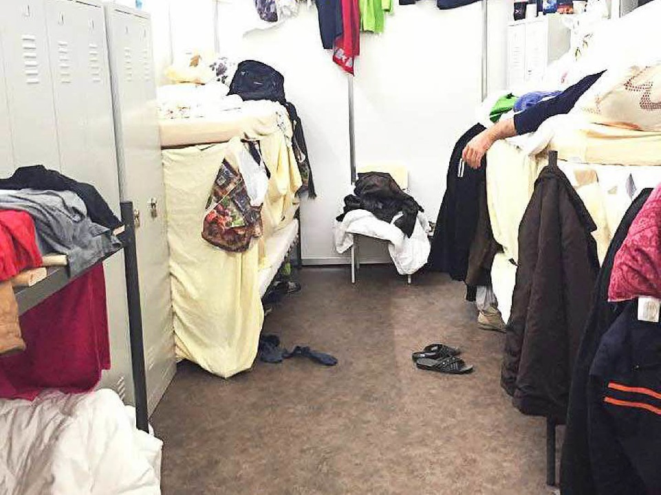 Kaum Privatsphre: Ein Wohn- und Schlafraum in der Freiburger EA.  | Foto: privat