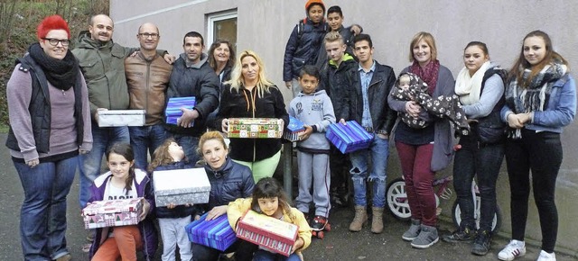 Geschenke erhielten auch die in Todtnau untergebrachten Flchtlinge.  | Foto: Privat