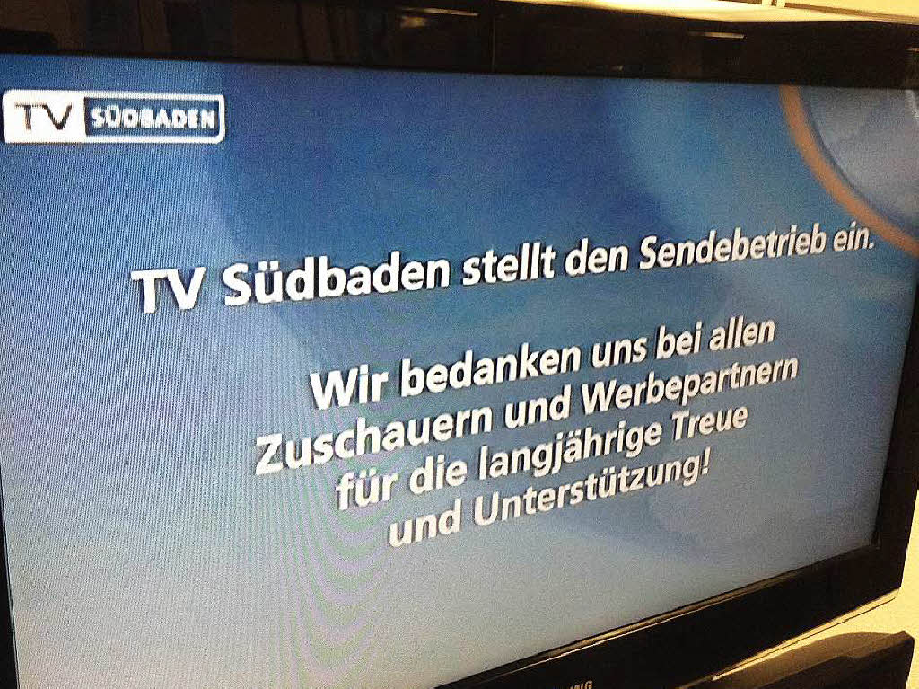 Adieu, TV Sdbaden! Die letzte Botschaft des Senders ist am 16. Januar zu sehen, danach stellt die Tochter der Funkhaus Freiburg GmbH nach 14 Jahren den Sendebetrieb ein.
