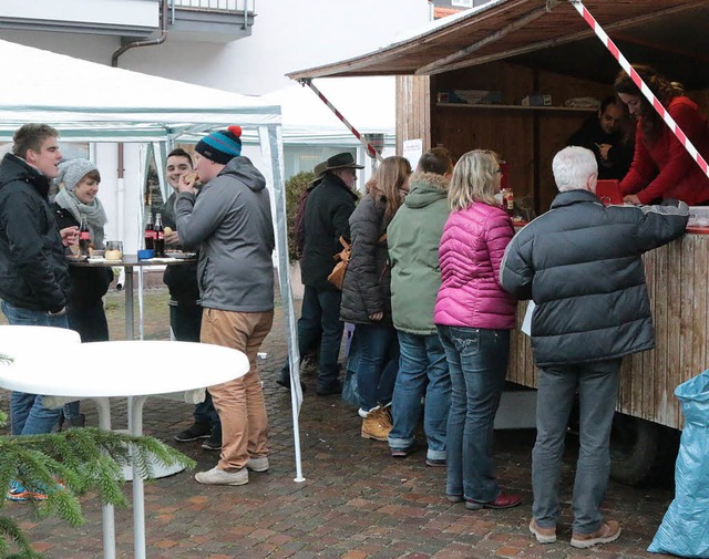 An Silvester lud die Fasnachtsgesellsc...der zum frhlichen Jahresausklang ein.  | Foto: Hans-J.Hege