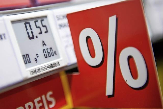 Verbraucherschtzer warnen vor Tankstellenpreisen im Supermarkt