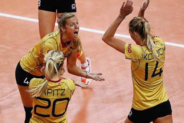 Volleyballerinnen starten mit Sieg in die Olympia-Quali