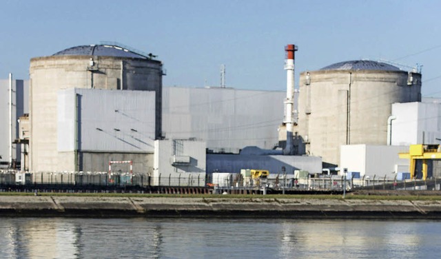 Bleibt hinter deutschen Standards zurck: das Akw Fessenheim   | Foto: dpa