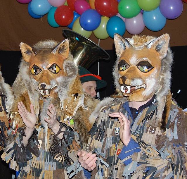 Richtig bunt treiben es  die Enzebchl...n bunten Abenden im alten Schulhaus.    | Foto: Melanie Dramac