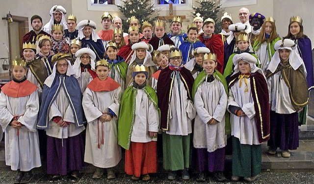 Die Sulzer Sternsinger sind bereit, von Haus zu Haus zu ziehen.   | Foto: Privat