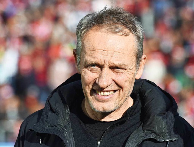 SC-Trainer Christian Streich arbeitet ...des SC in Portugal an der Feinjustage.  | Foto: dpa