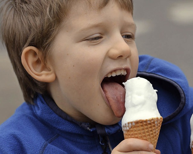 Besser fr die Umwelt: Eis aus der Waffel anstatt aus einem Plastikbecher  | Foto: Patrick Seeger