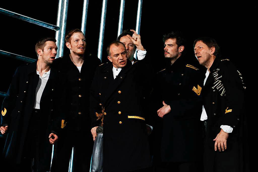 Das Theater Baal Novo mit Auszügen aus ihrem Stück „Moby Dick – Männer im Sturm“ Das Theater Baal Novo mit Auszügen aus ihrem Stück „Moby Dick – Männer im Sturm“