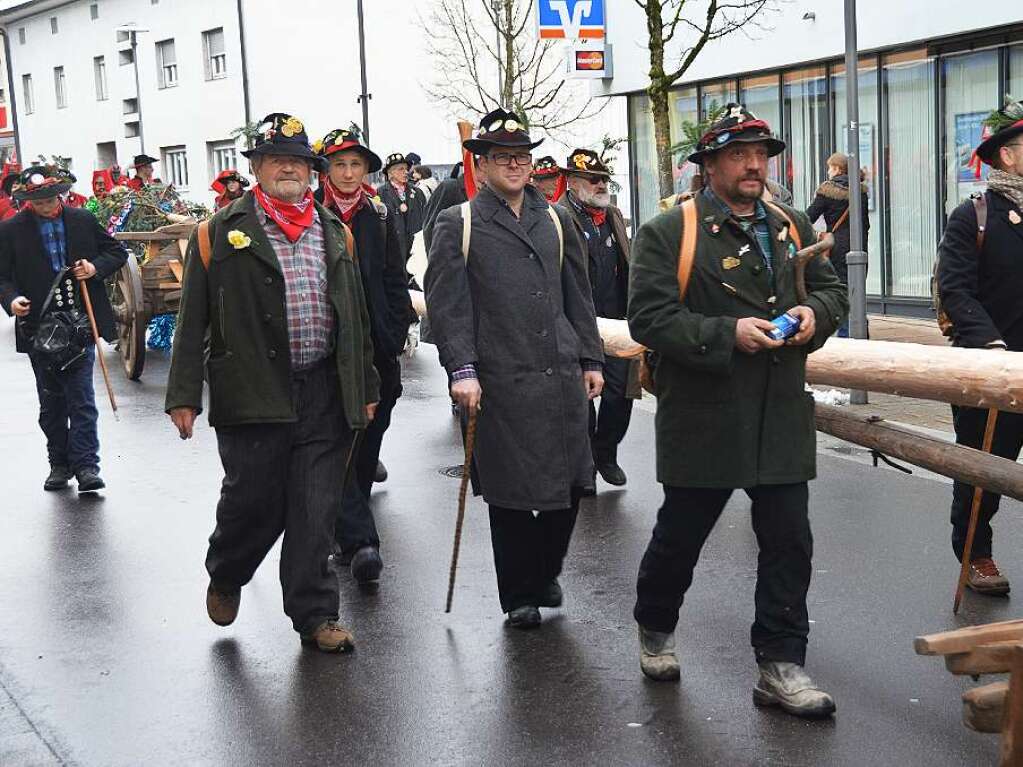 Die Chloschterhfer Wlder hatten in diesem Jahr einen besonders groen Baum ausgesucht.