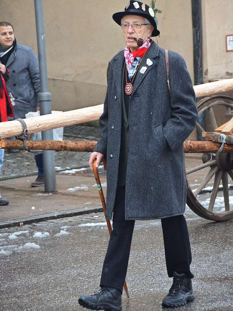 Die Chloschterhfer Wlder hatten in diesem Jahr einen besonders groen Baum ausgesucht.