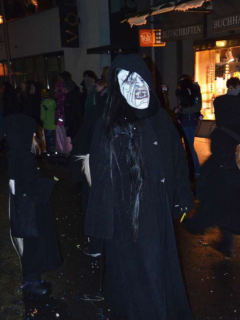 Schaurig-schn war es beim Nachtumzug in Wehr am Samstag.