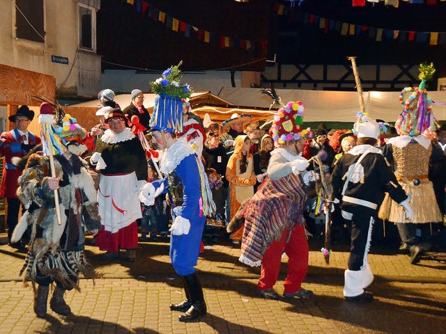 Die Gste aus Tschechien trugen ihren ...Brauch in Nordweil originalgetreu vor.  | Foto: Jrg Schimanski