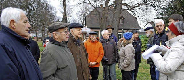 Auf Einladung der SPD spazierten am Sa...inister Rainer Stickelberger (links).   | Foto: MINK