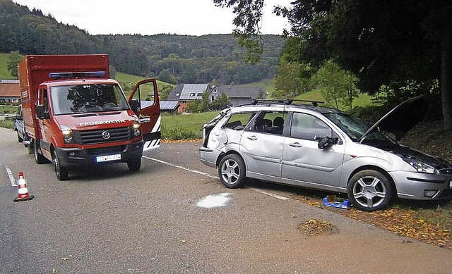 Auch zu einem Unfall unterhalb von Sch...haftswagen aus Schuttertal ausrcken.   | Foto: walter Schmidt