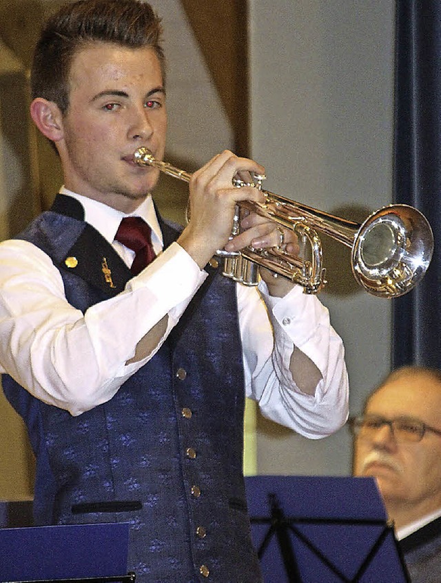 Thomas Bohnet bei seinem Trompetensolo   | Foto: Gert Brichta