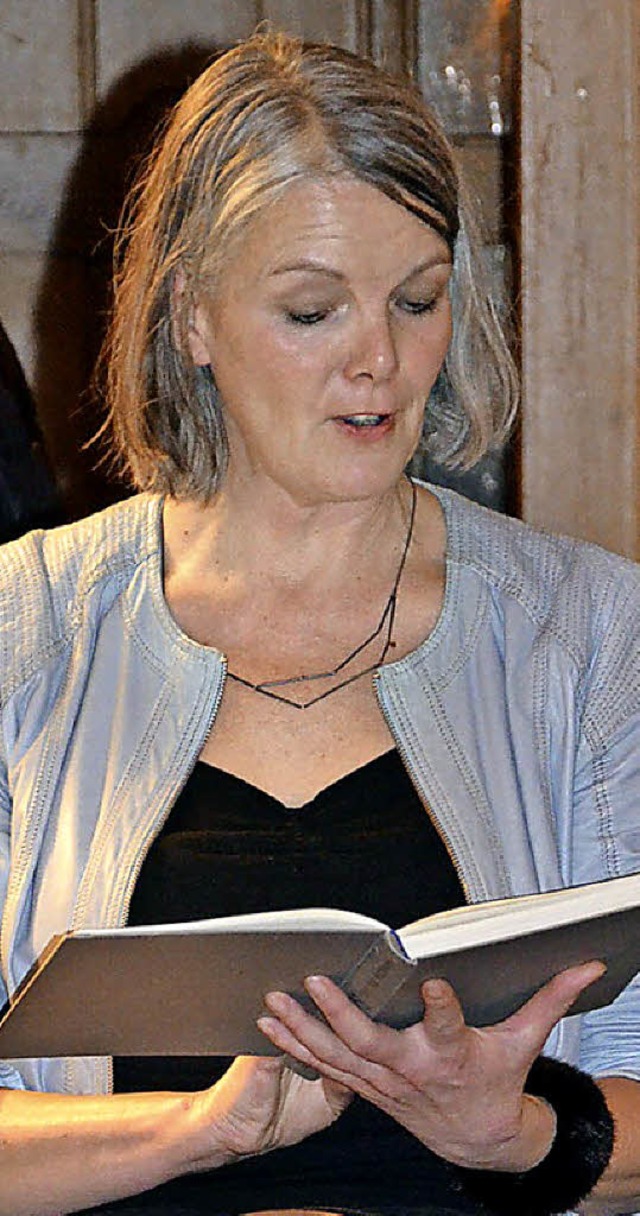 Sinnlich lter werden: Vanessa del Rae bei der Lesung in Hofgut Sternen.   | Foto: Alexandra Wehrle